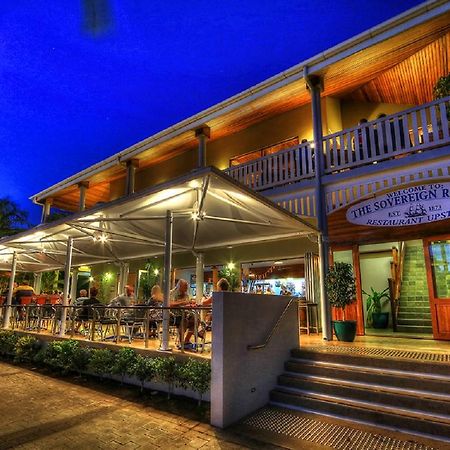 Sovereign Resort Hotel Cooktown Extérieur photo