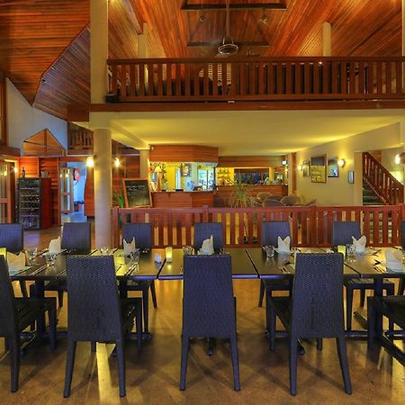 Sovereign Resort Hotel Cooktown Extérieur photo